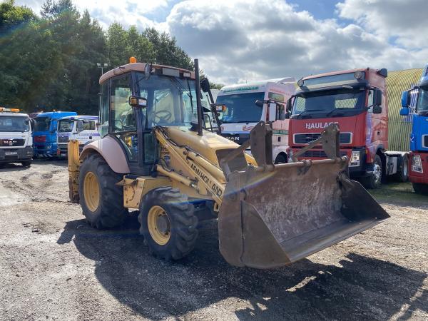NEW HOLLAND TRACTOR NH95
